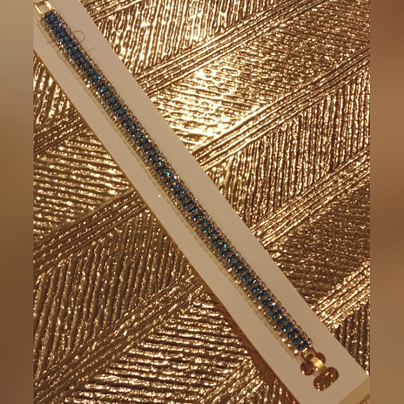 Bracelet, Aquamarine & White Sapphire Simulated Stones! Quality Fashion Jewelry! - Picture 3 of 6